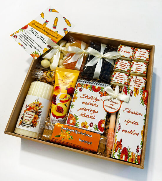 Dāvana skolotāju dienā