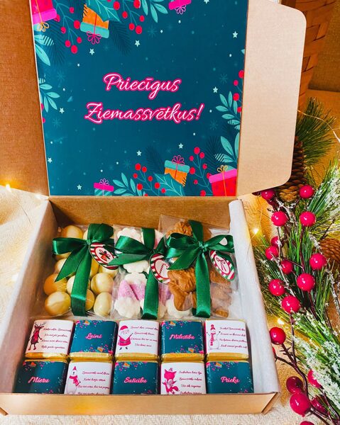 Gardumpilna Ziemassvētku kastīte