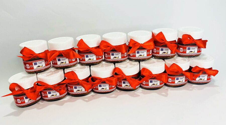 Ziemassvētku nutella ar uzņēmuma logotipu