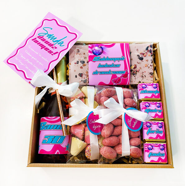 Dāvana draudzenei 90s-00s stilā